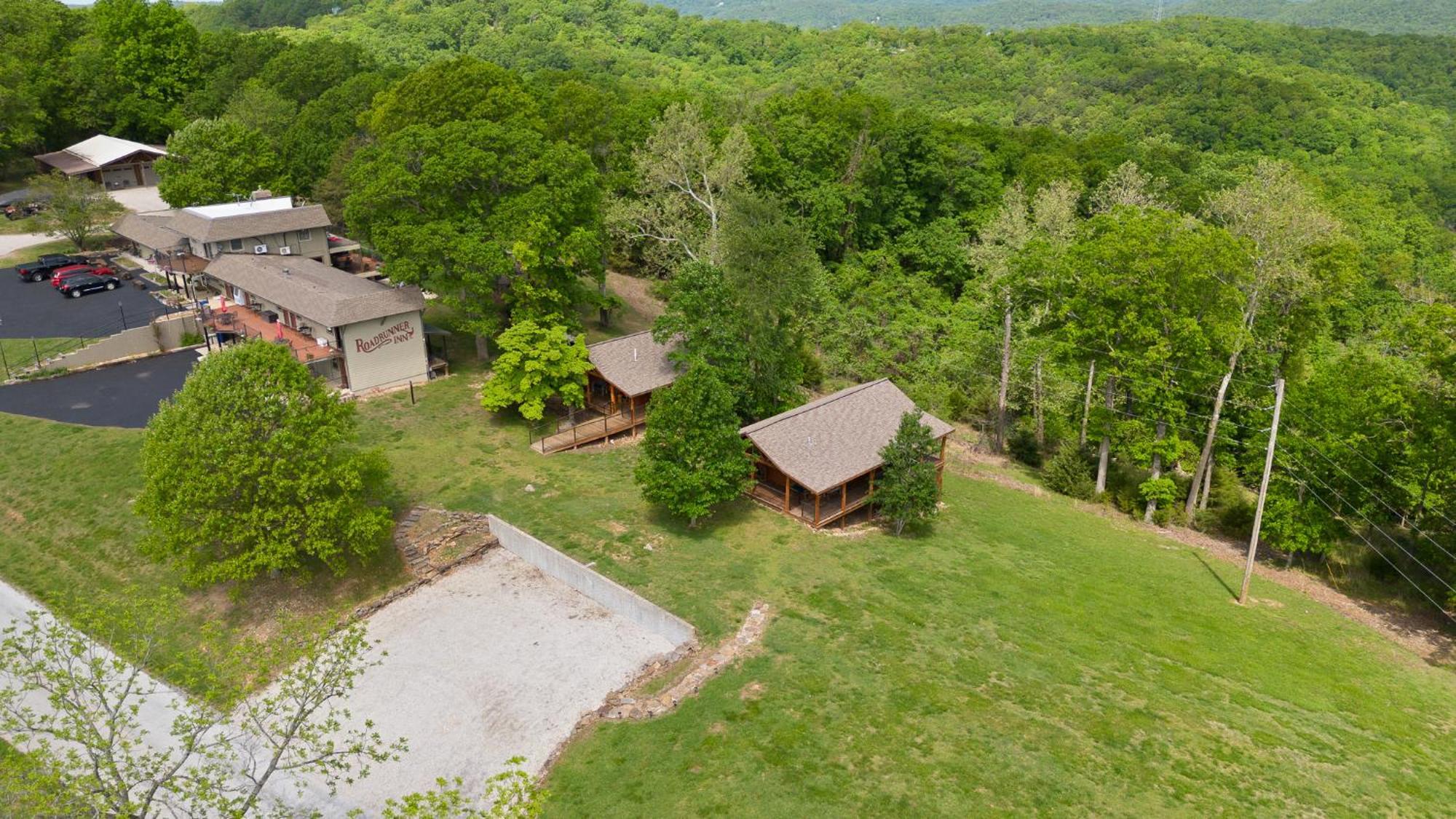 Roadrunner Inn And Log Cabins Eureka Springs Exterior foto
